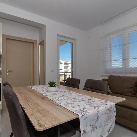 Suzana Lejlighed Biograd Na Moru