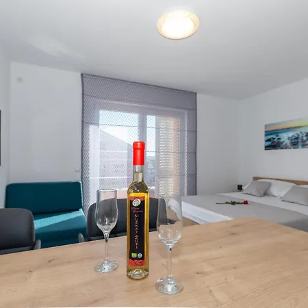 Suzana Apartament Biograd Na Moru