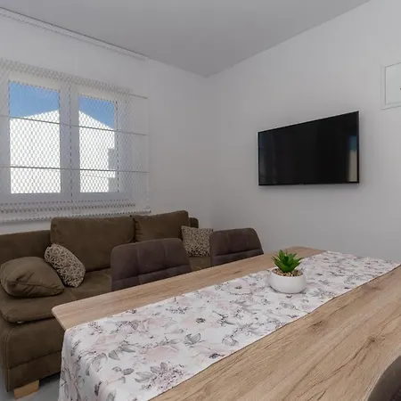 Apartament Suzana Biograd Na Moru