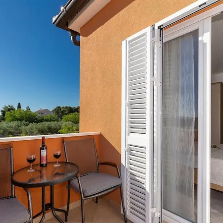 Suzana * Biograd Na Moru