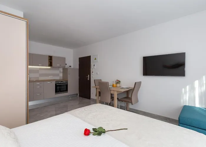 Suzana Апартаменты *