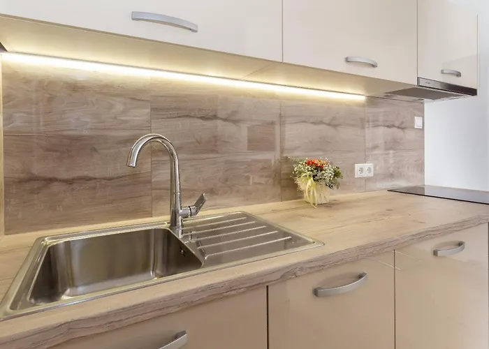 Апартаменты Suzana *